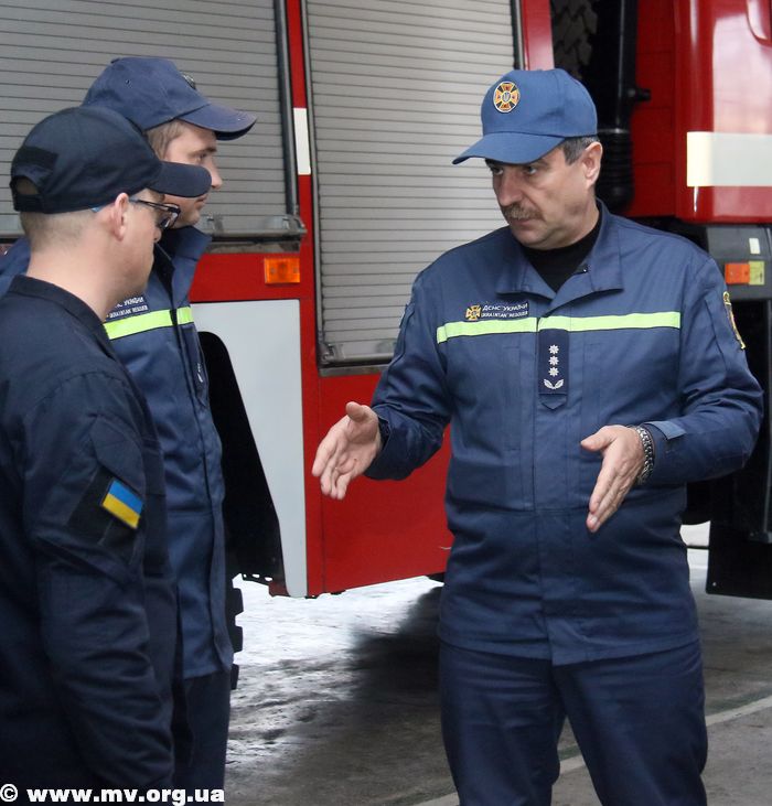 Мелитопольские спасатели получили новые боевые комплекты из Америки (ВИДЕО, ФОТО)