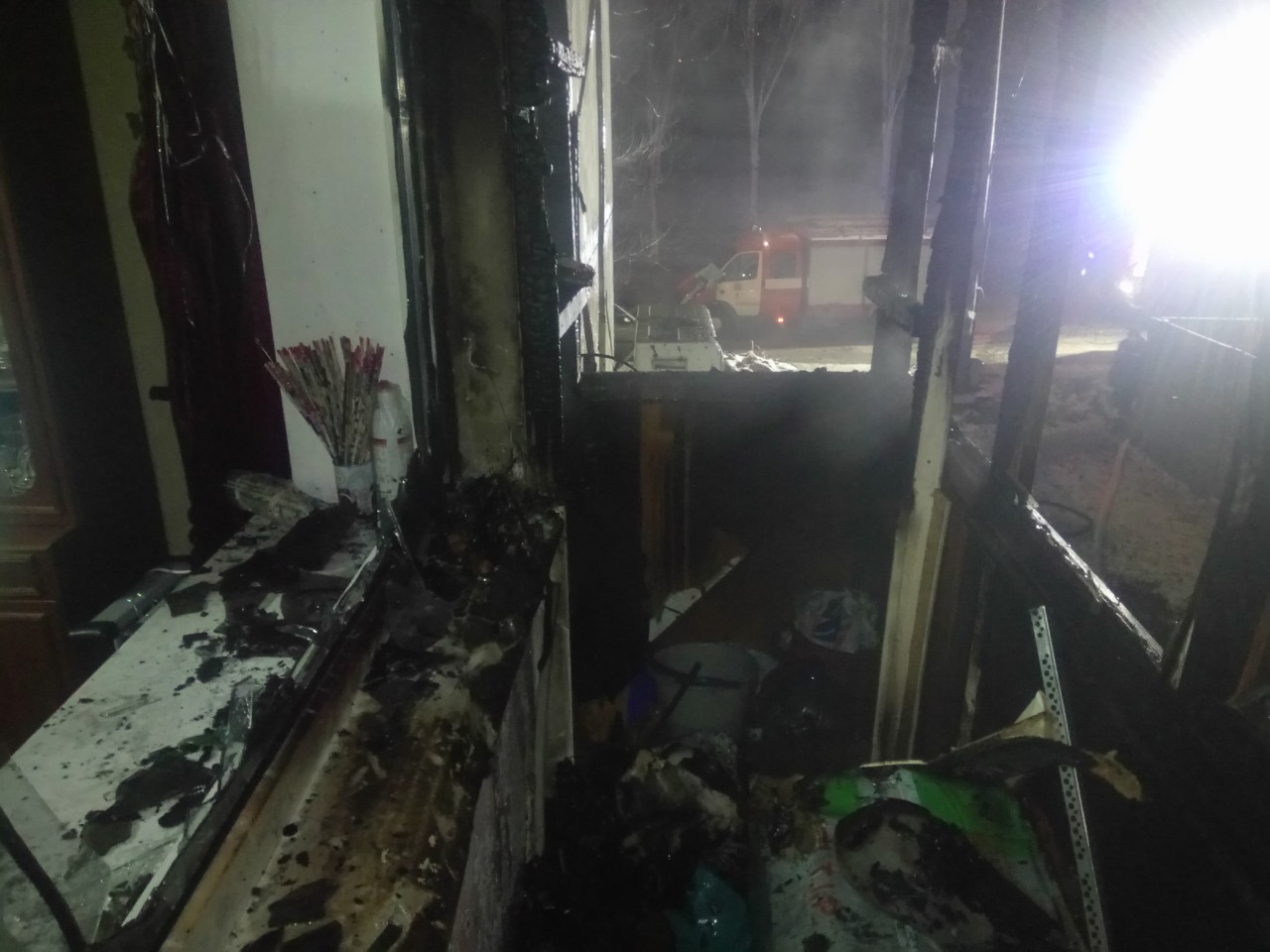 В Запорожье горела квартира из-за петарды (ФОТО)