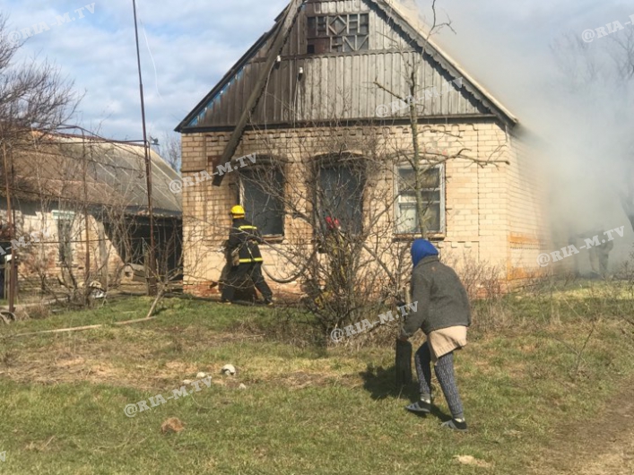 В Запорожской области сгорел дом: хозяйка пропала (ФОТО, ВИДЕО)