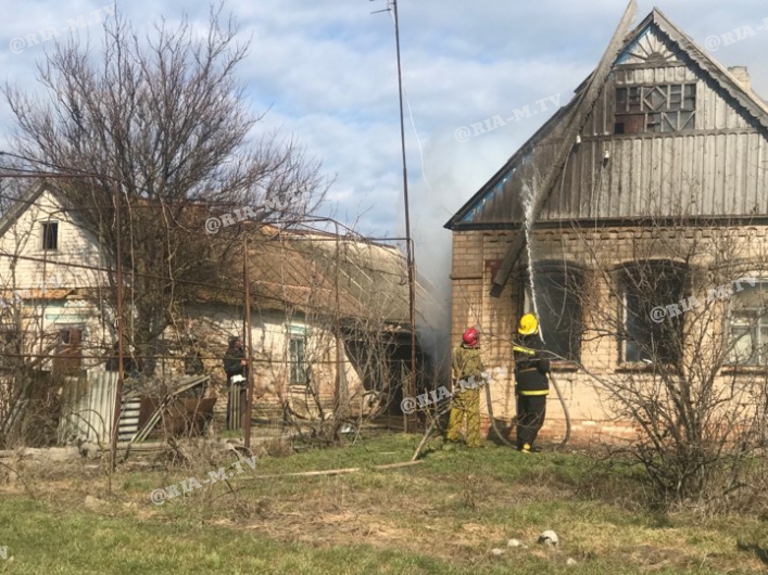 В Запорожской области сгорел дом: хозяйка пропала (ФОТО, ВИДЕО)