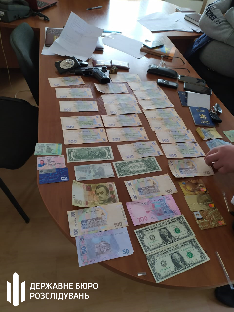 В Запорожской области сотрудники полиции погорели на вымогании денег (ФОТО)