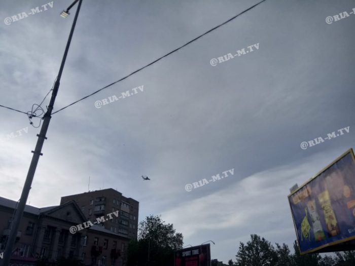 В Запорожской области местные жители заметили низко летающие самолеты (ВИДЕО, ФОТО)