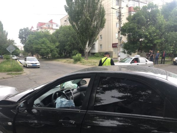 В Запорожской области в результате ДТП авто превратилось в груду металла (ФОТО)