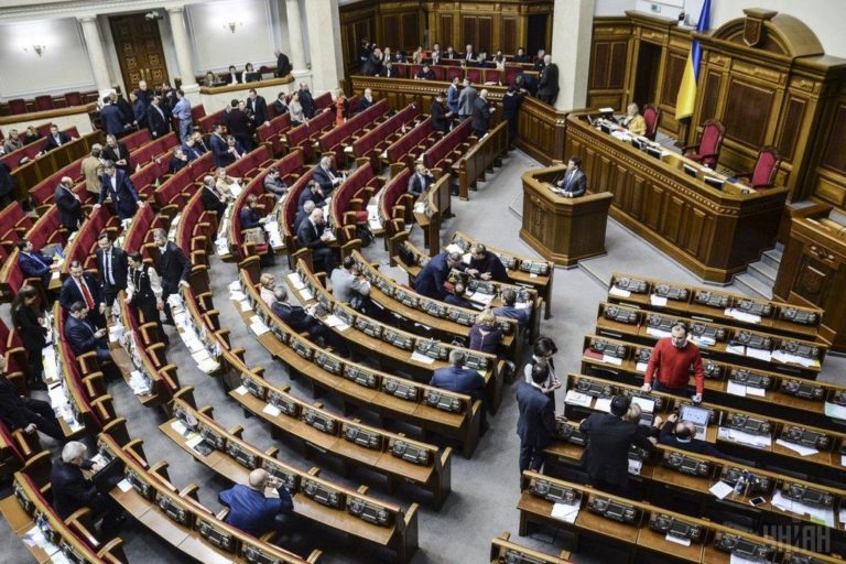 Останні рейтинги: «Опозиційний блок» проходить до Верховної Ради