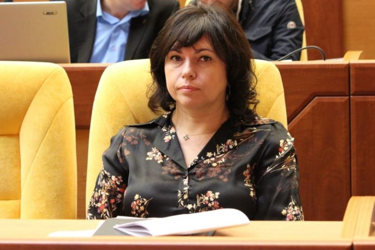 Элла Слепян опровергла слухи о дресс-коде в ЗОГА (ФОТО)
