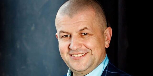 Кандидат в нардепы Александр Притула вместе с горожанами вышел на охоту за рекламой наркотиков (ВИДЕО)
