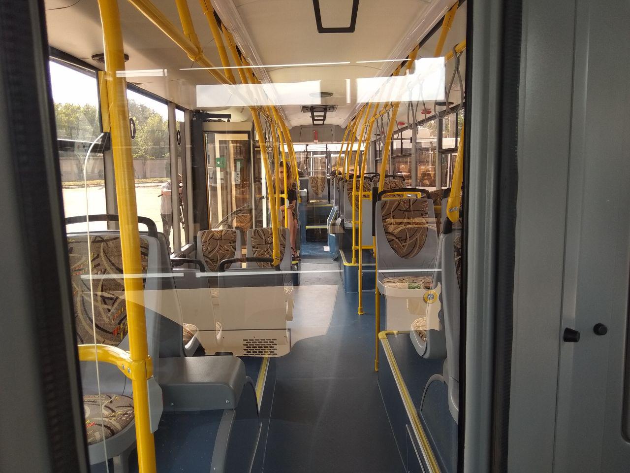 В Запорожье показали первые троллейбусы на автономном ходу: что внутри? (ФОТО)