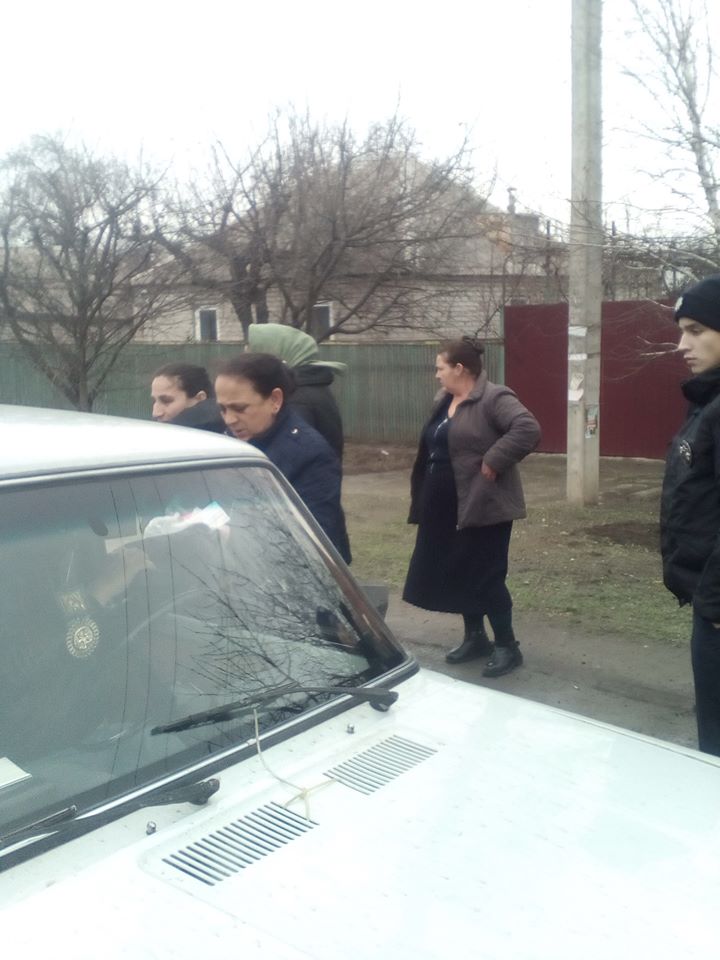 В Запорожье несколько женщин совершили разбойный грабёж: под прицел попала одинокая пенсионерка (ФОТО)