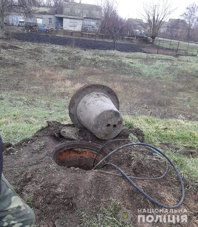 Злоумышленников в Запорожье вновь заинтересовали телефонные кабеля (ФОТО)
