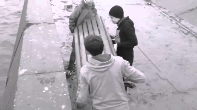 В центре Запорожья орудовали два несовершеннолетних вандала (ВИДЕО)