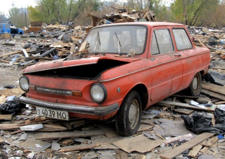 Забытый «ЗАЗ»: за рубежом обнаружили кладбище автомобилей советского автопрома (ФОТО)