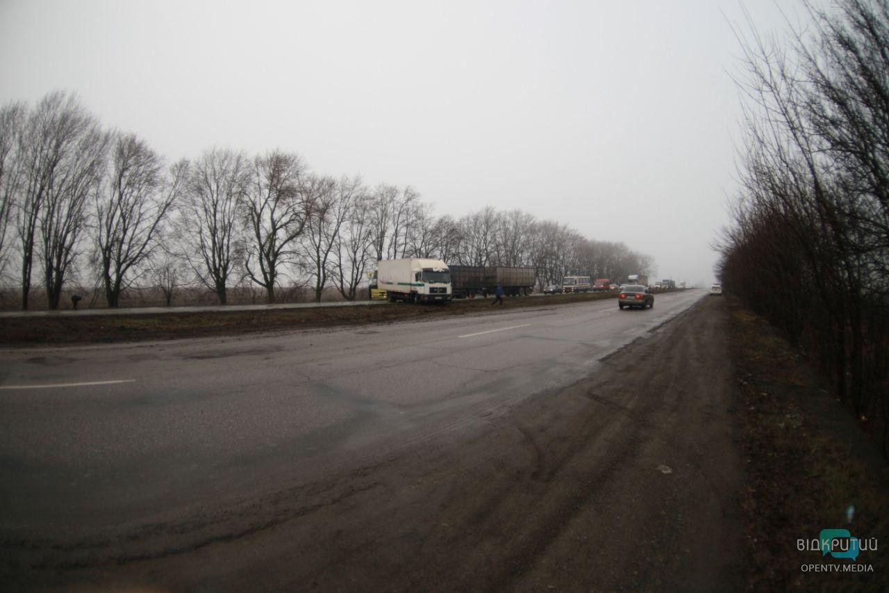 Автобус "Киев-Запорожье" попал в ДТП из-за сильного тумана (ФОТО)