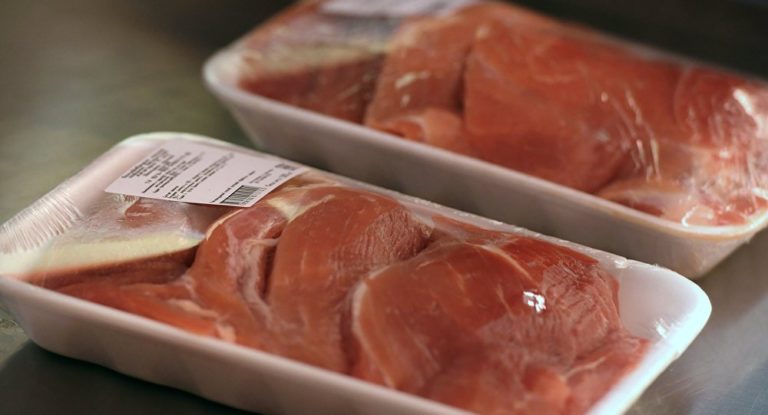 В Запорожских супермаркетах появятся полки с бесплатными продуктами (ФОТО)