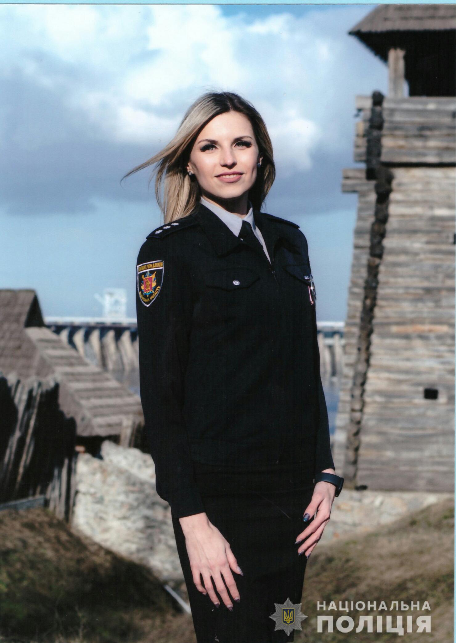 В Запорожье выбрали самую красивую полицейскую (ФОТО)