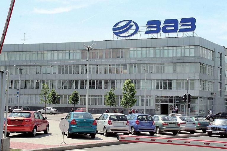 «ЗАЗ» продолжит сотрудничество с «Renault» после карантина