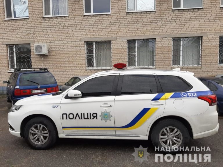В Запорожской области у полицейских угнали автомобиль (ФОТО)