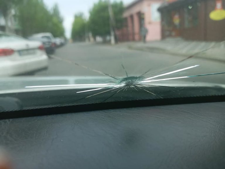 В Запорожской области неизвестный обстреливает проезжающие автомобили из «воздушки» (ФОТО)