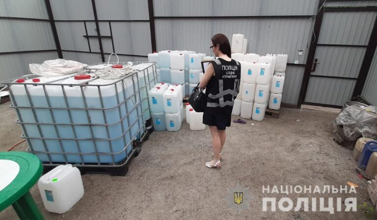 В Запорожье сотрудники СБУ накрыли очередной подпольный цех (ФОТО)