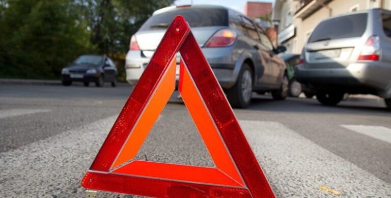 В Запорожье разыскивают свидетелей серьезной аварии (ФОТО)