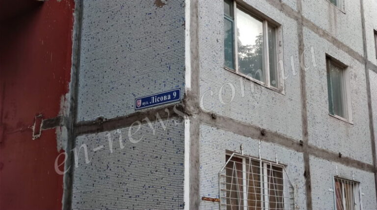 В Запорожской области произошла настоящая паника из-за змеи (ФОТО)