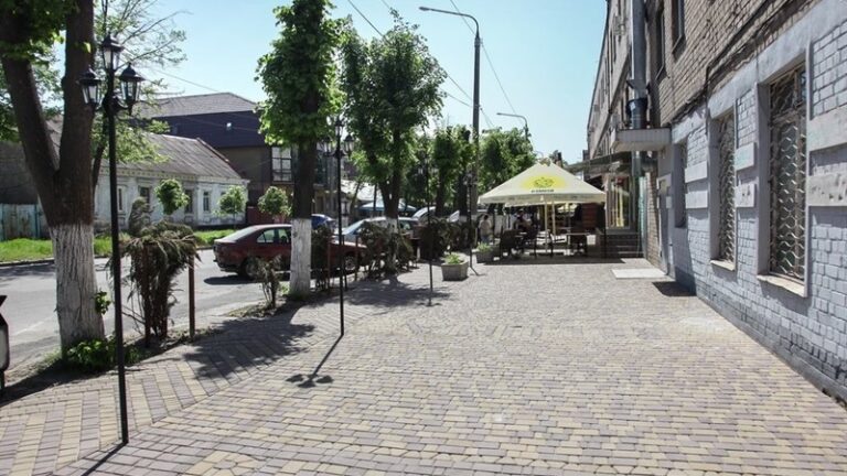 В Запорожье чиновники будут лично убирать улицы города, — мэр