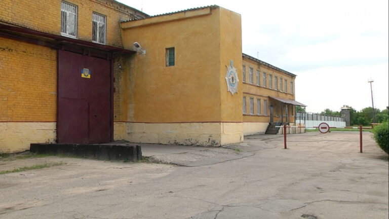 В Запорожской области мужчина ранил ножом своего 2-летнего сына: новые подробности и ФОТО