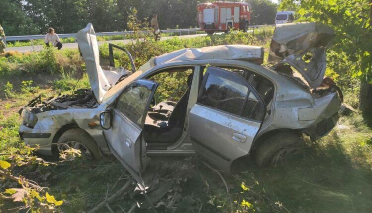 Под Запорожьем произошло две смертельных аварии: машины превратились в груду металла (ФОТО)