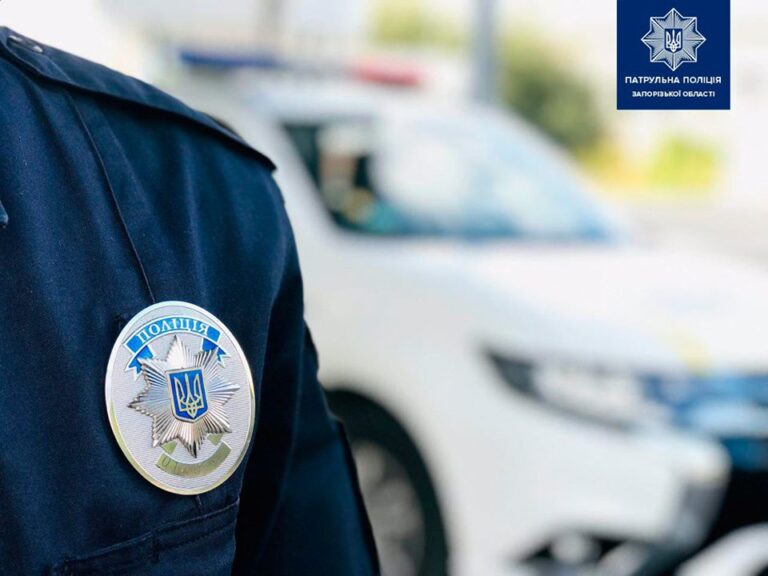 В Запорожье пассажир вызвал полицию прямо в маршрутку: подробности и ФОТО