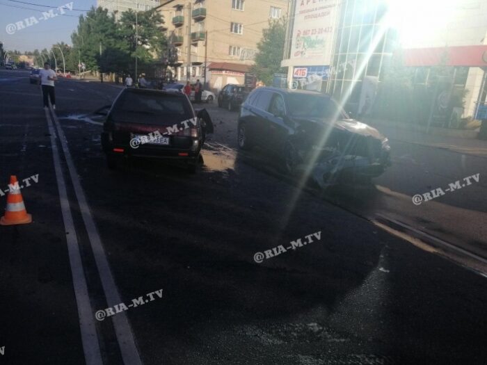 В Запорожской области - жуткая авария с участием BMW-X5 (ВИДЕО-ФОТО)