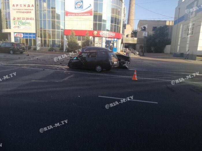 В Запорожской области - жуткая авария с участием BMW-X5 (ВИДЕО-ФОТО)