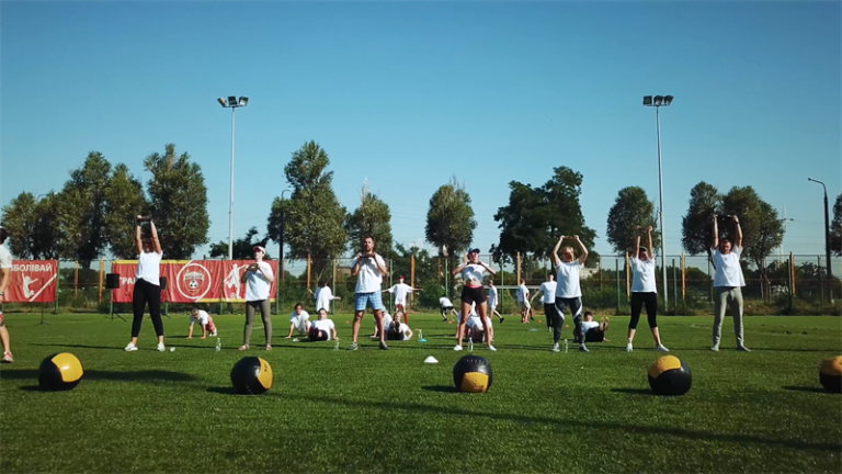 В центре Запорожья на выходных провели массовую зарядку (ФОТОФАКТ)