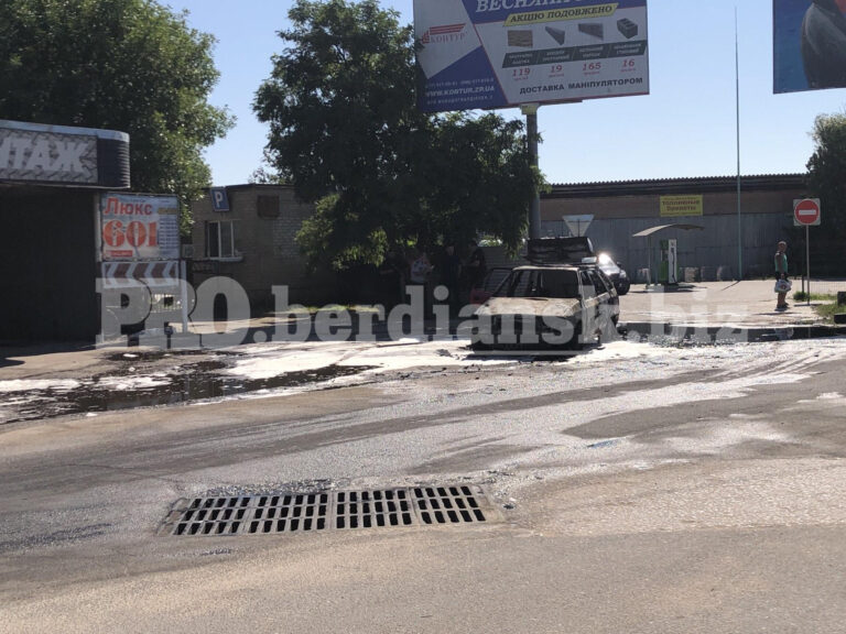 На запорожском курорте произошло ЧП возле газовой заправки (ВИДЕО-ФОТО)