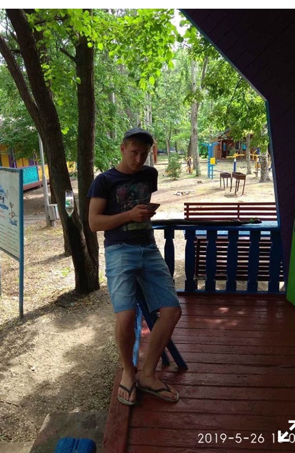 В Запорожье разыскивают молодого парня (ФОТО)