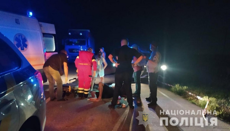 Полиция опубликовала ФОТО с места обстрела микроавтобуса под Запорожьем