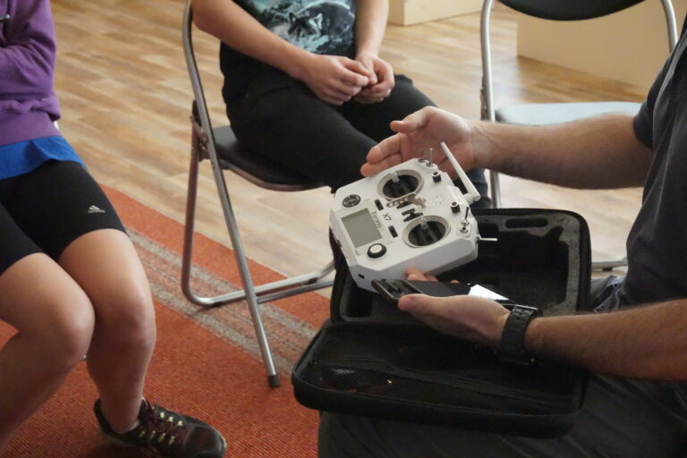 В Запорожском Дворце детского и юношеского творчества открывают авиакружок