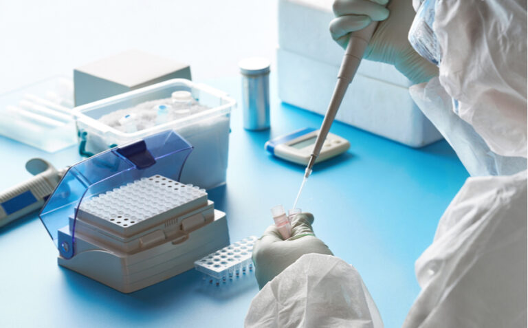В Запорожье появится городская лаборатория, где будут бесплатно тестировать на COVID-19