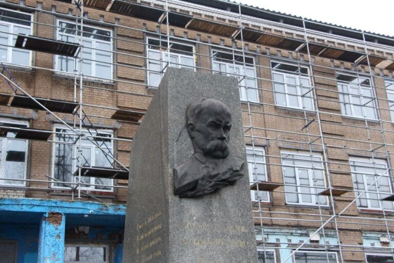 В Запорожье сгоревшую школу обещают восстановить в текущем году (ФОТО)