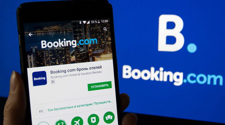 Почему ряд отелей на побережье Азова невозможно забронировать через Booking.com?