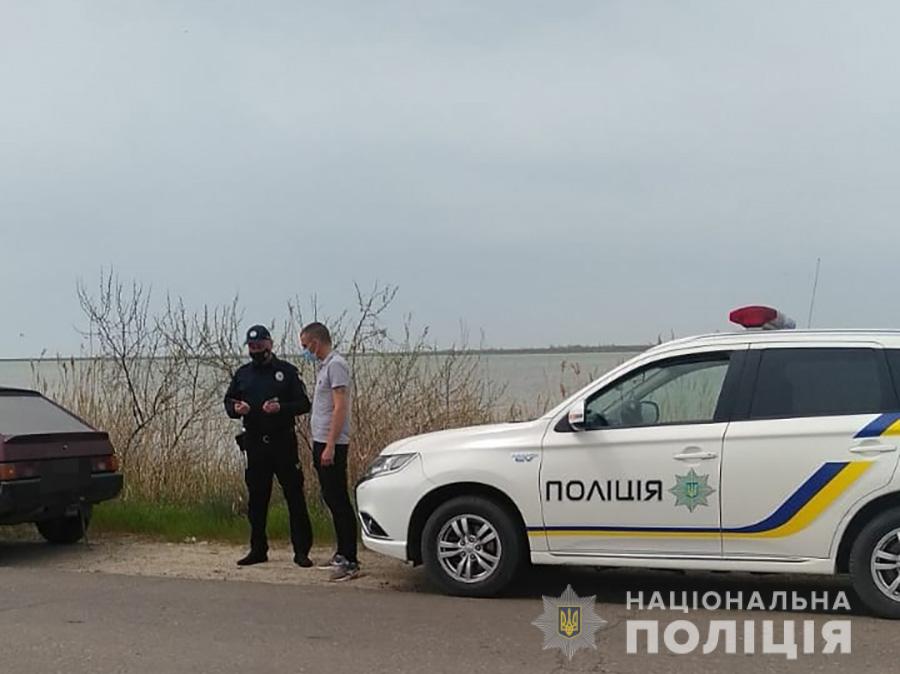 Полицейские усилили контроль на запорожских курортах: подробности (ФОТО)