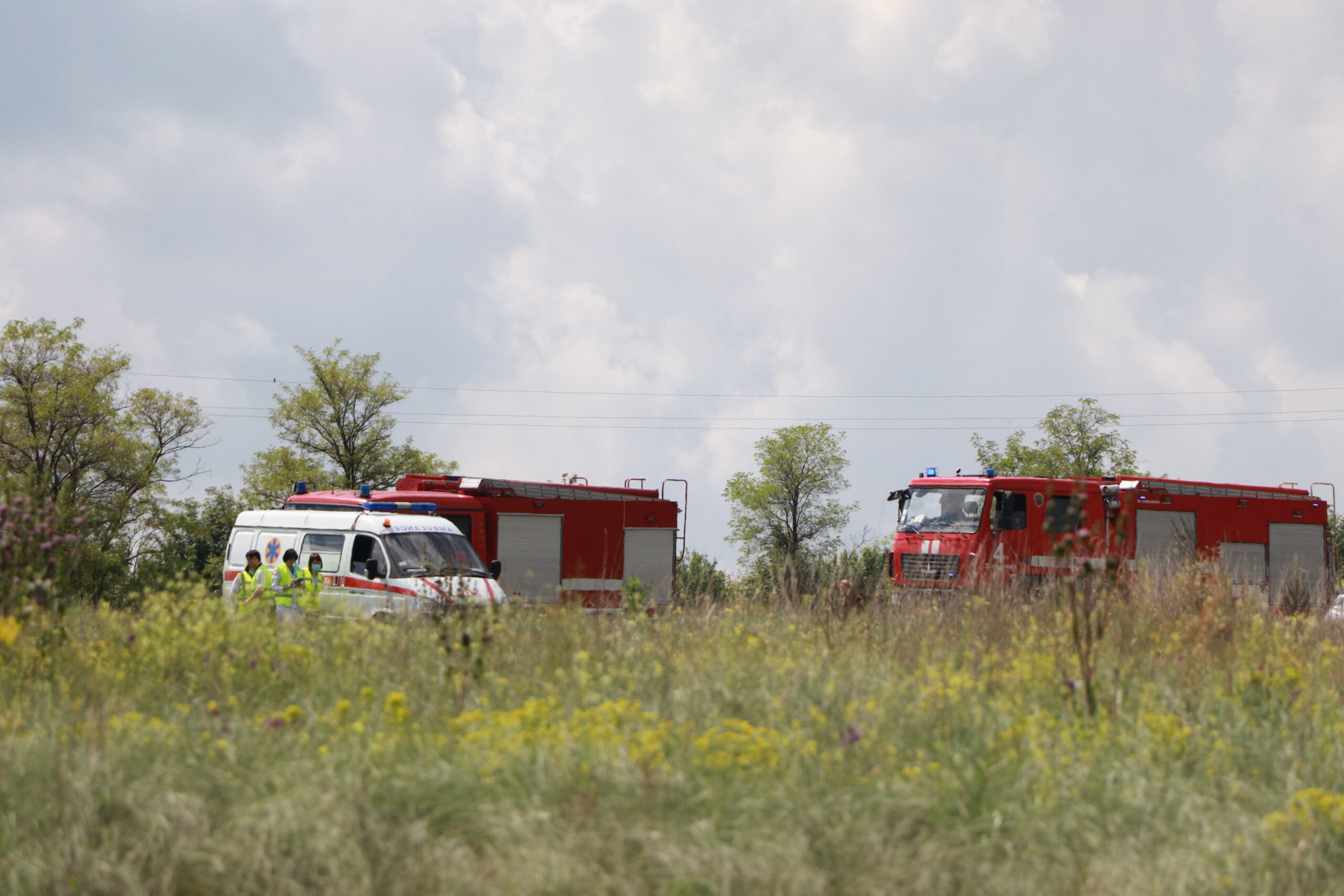 Масштабные учения в Запорожской области: вблизи запорожского аэропорта разбился вертолет (ФОТО)