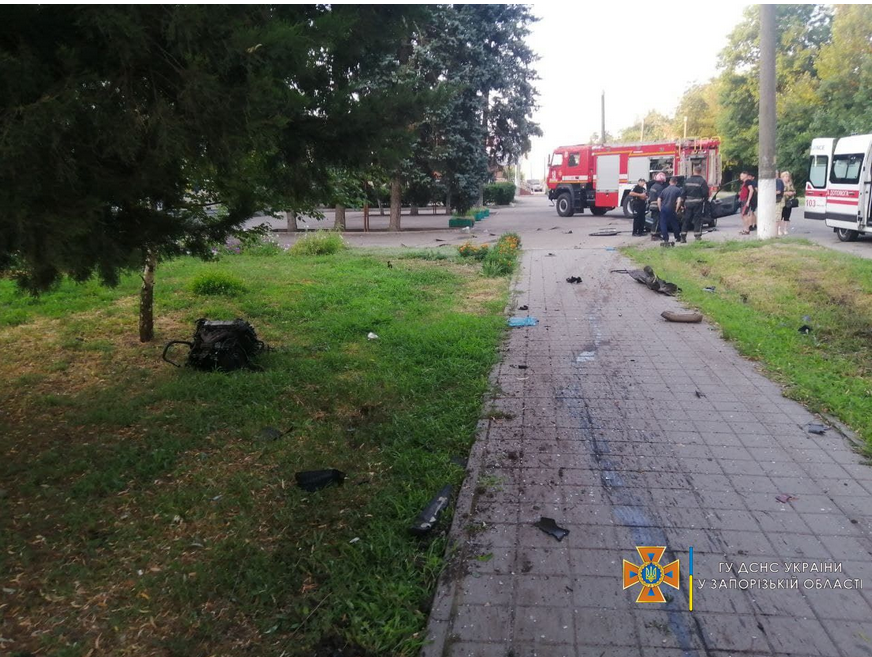 В Вольнянске произошло серьезное ДТП: людей зажало в авто - водитель в реанимации (ФОТО)