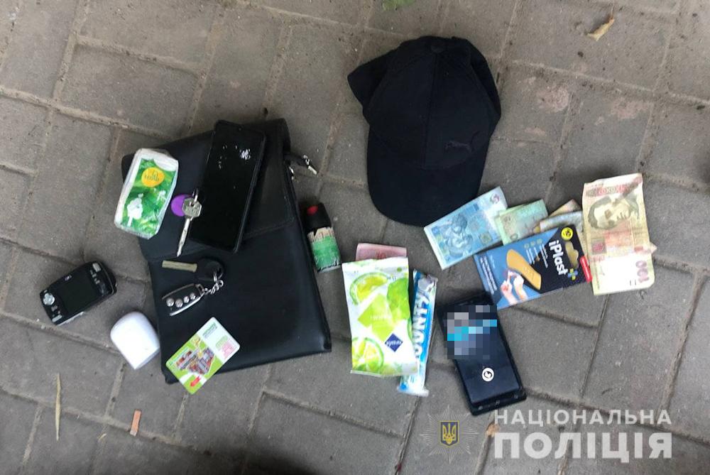 В Запорожье обокрали несколько квартир: в полиции рассказали подробности (ФОТО)
