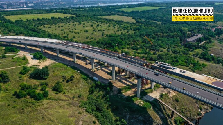 Когда в Запорожье откроют движение на второй части моста, соединяющего Бабурку с островом Хортица (ФОТО)