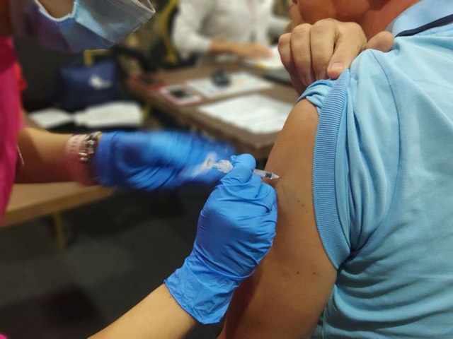 В Запорожье начали поощрять тех, кто приходит на вакцинацию (ФОТО)