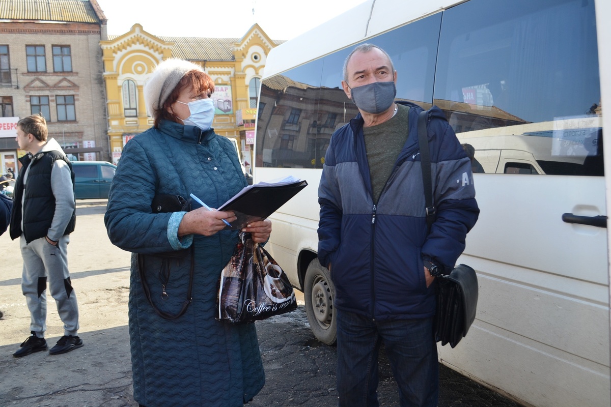 Заходили в каждую маршрутку: результат проверок общественного транспорта в Запорожской области (ФОТО)