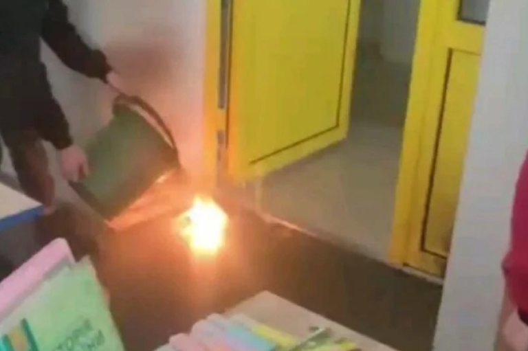 В Запорожской области у школьника на уроке взорвался смартфон (ВИДЕО)