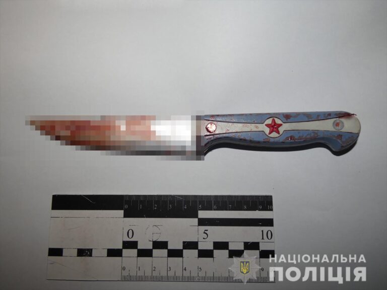 Попала в артерию: запорожанка в порыве ревности убила сожителя (ФОТО)