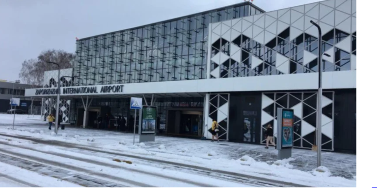 Запорожский аэропорт вчера вечером атаковали ракетами
