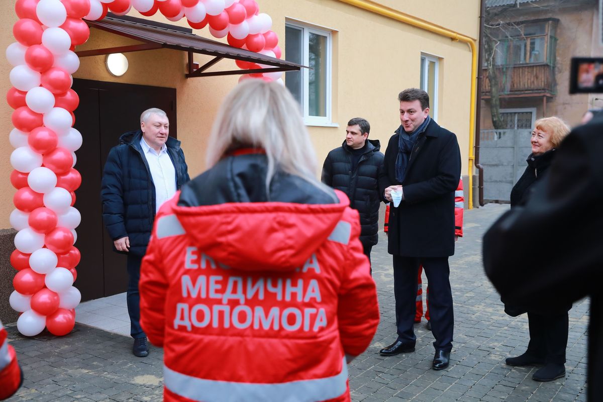 В Заводском районе Запорожья открыли обновленную подстанцию "скорой" помощи (ФОТО)