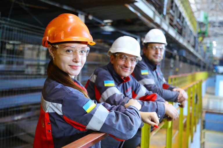 «Запоріжсталь» виплачує 50 тисяч гривень молодим кадрам: які умови отримання бонусу